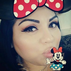 Meet your Posher, Athena